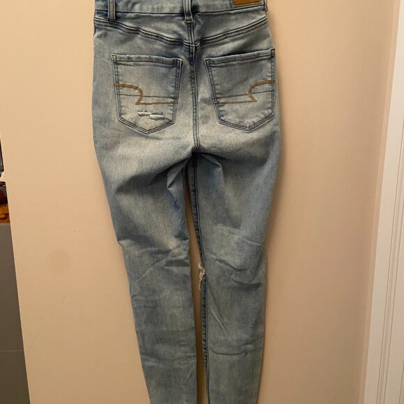 American Eagle Distressed Skinny Jeans - Picture 2 of 3